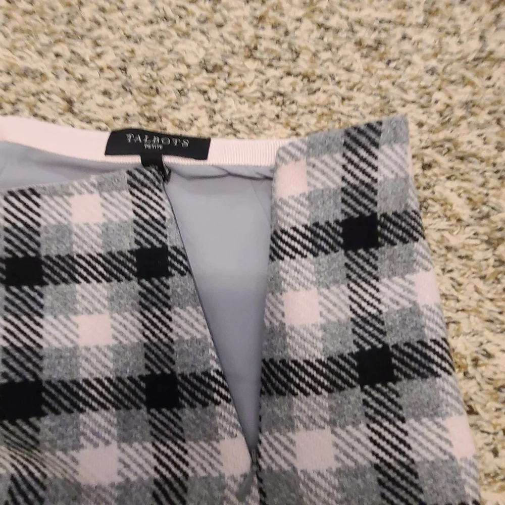 Talbots Buffalo Plaid Wool Blend Skirt Pink And Gray Size 12P Petite NWT